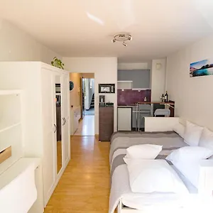Gare Centre-ville Studio Calmosy Accès Jardin Appartement Grenoble